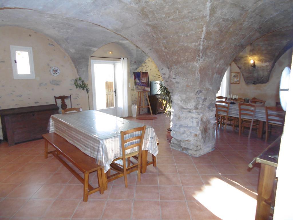 La Ferme De Valauris Bed and Breakfast Sisteron Εξωτερικό φωτογραφία