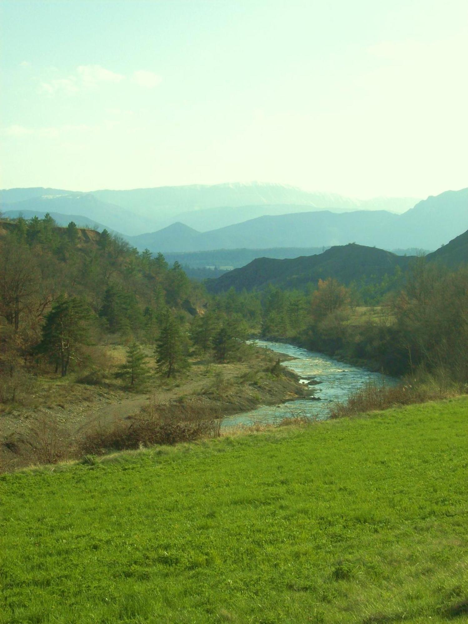 La Ferme De Valauris Bed and Breakfast Sisteron Εξωτερικό φωτογραφία