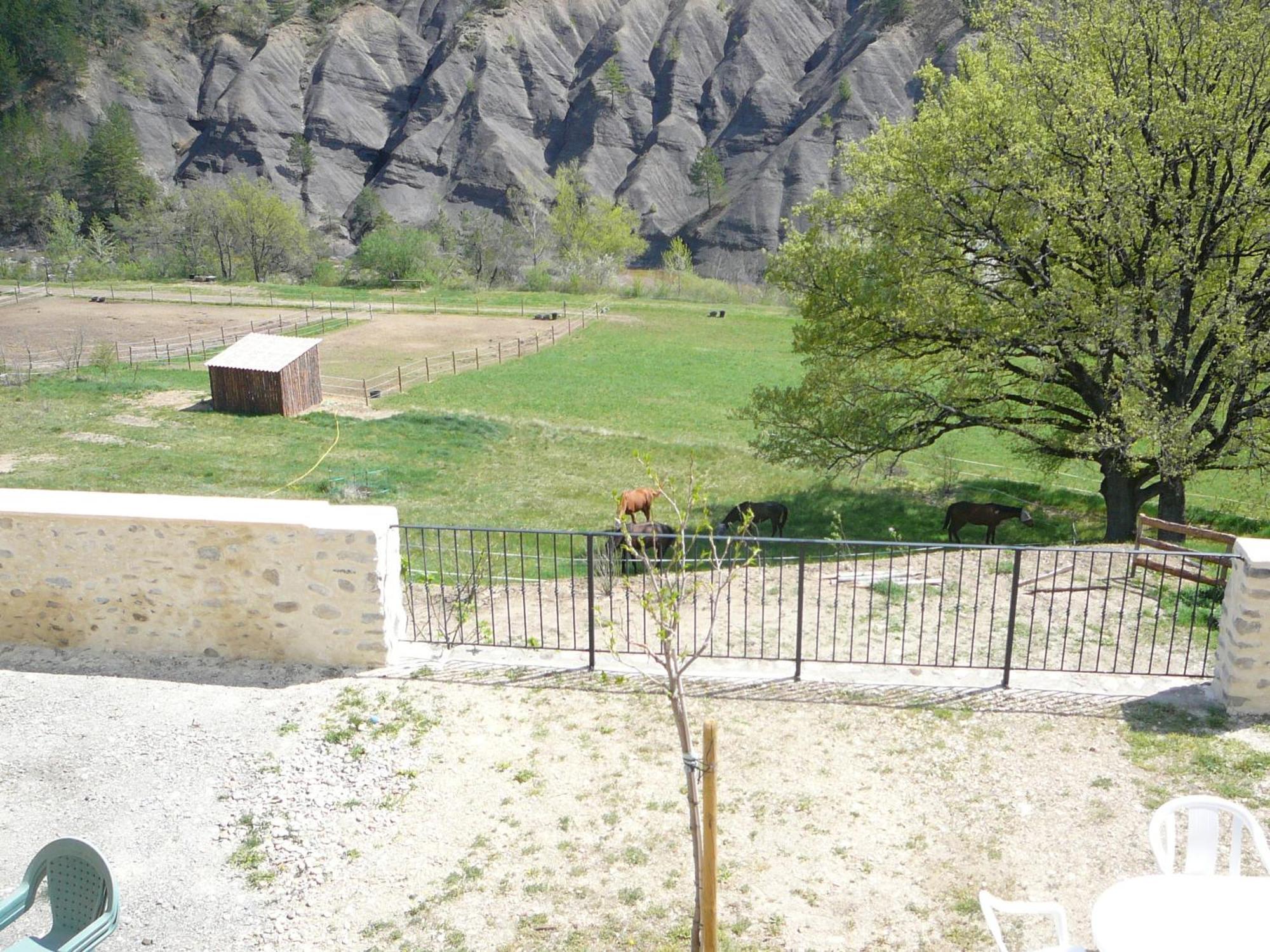 La Ferme De Valauris Bed and Breakfast Sisteron Εξωτερικό φωτογραφία